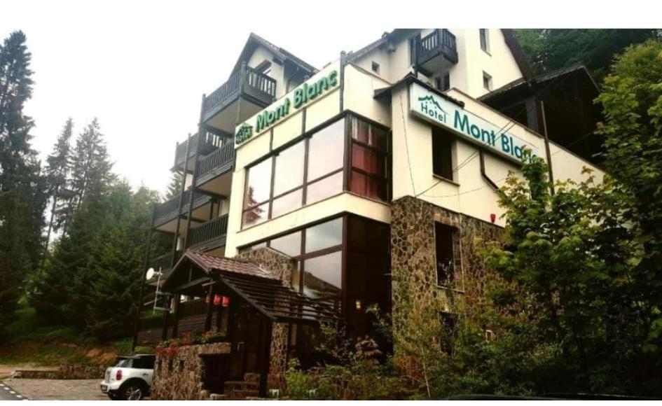 Mont Blanc Hotell Predeal Eksteriør bilde